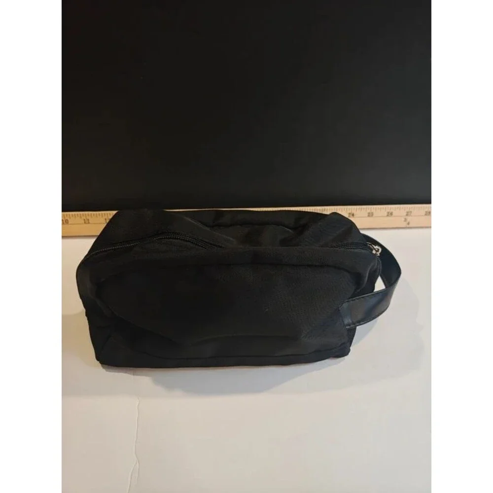 Unisex Black Nylon Travel Toiletry Bag / Dopp Kit / Cosmetic Organizer